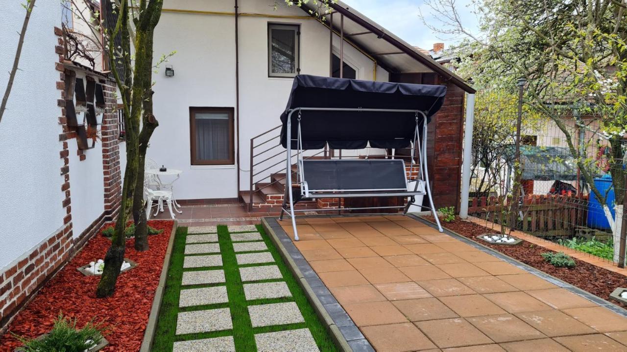 فيلا Cozy House With Nice Garden In Heart Of City Center كلوج-نابوكا المظهر الخارجي الصورة